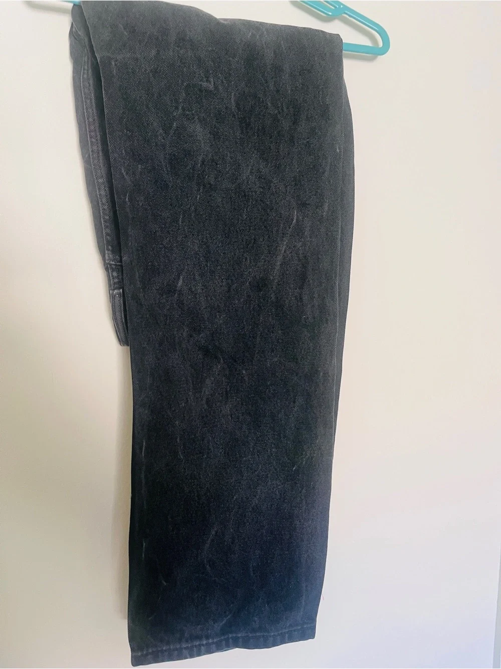 Levi’s 505 Black Jeans Relaxed Fits 38x32 For Men